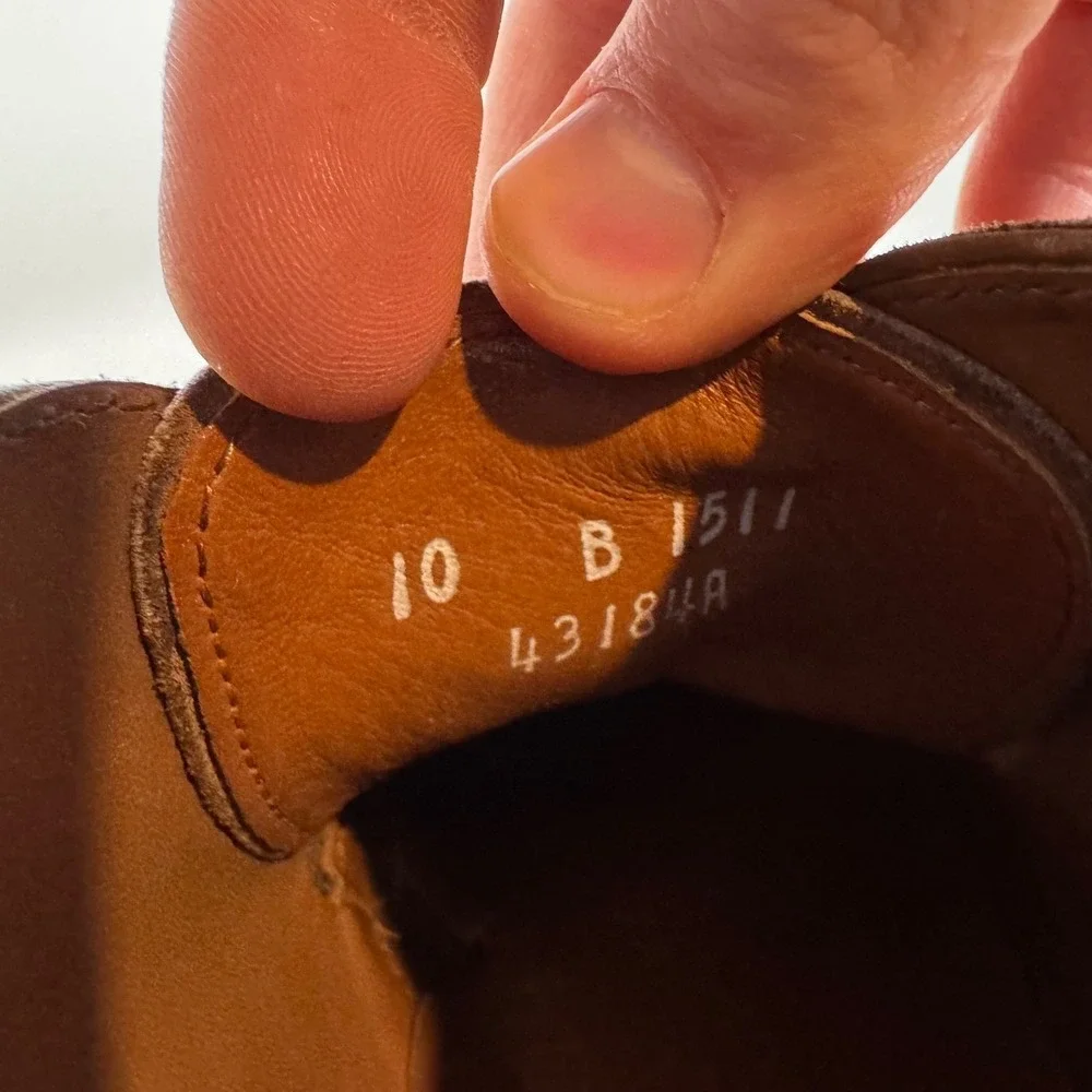 Allen Edmonds very good